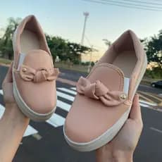Tênis Slip On Feminino Com Laço Confortável Moderno Iate Casual Elegante