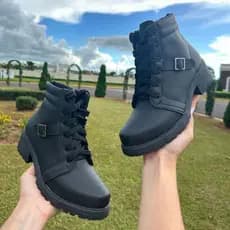 Coturno Feminino Bota Cano Baixo Confortável Salto Bloco Tratorado Macio Moderno Com Fivela