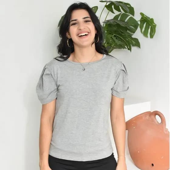 BLUSA FEMININA MANGA PRINCESA BUFANTE GOLA REDONDA