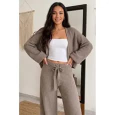 Conjunto Tricot Fio Mousse Luxo Feminino Inverno 2026 Cappuccino – Cardigan + Calça Com Cordão Ajustavel  Blogueira