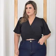 Cropped Decote Transpassado Feminino Plus Manga Princesa