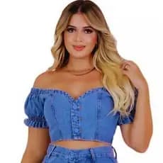 Cropped Jeans Feminino Marmorizado Ombro a Ombro com Elastano Caimento Impecável Design Moderno