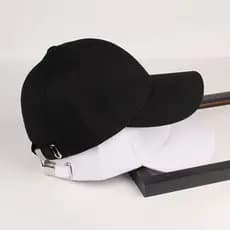 Boné Básico Unissex Aba Curva Com Regulagem Ajustável fivela em Metal Boné Clássico Para Qualquer Momento