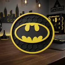 Porta Copo Batman – Acessório Decorativo Geek para Copo/Latinha Organizador de Mesa Tema Super-Herói Colecionadores