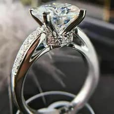 Anel Solitário Zirconia 10mm e 26 zirc 1mm , Festa Prateado