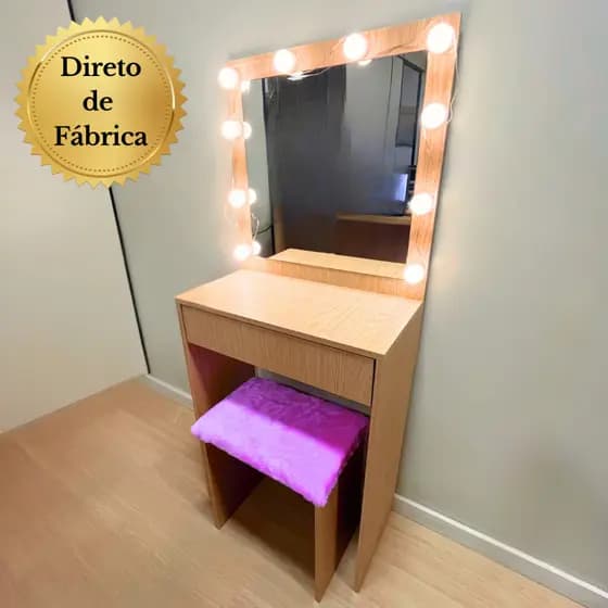 Penteadeira Com Luz Banco Peluciado Lilás Gaveta e Espelho 50x50 Em MDF