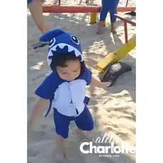 Macacão infantil Baby shark fantasia menino e menina