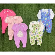 Macacão longo e/ou Jardineira em plush com body manga longa para bebê feminino, enxoval, maternidade