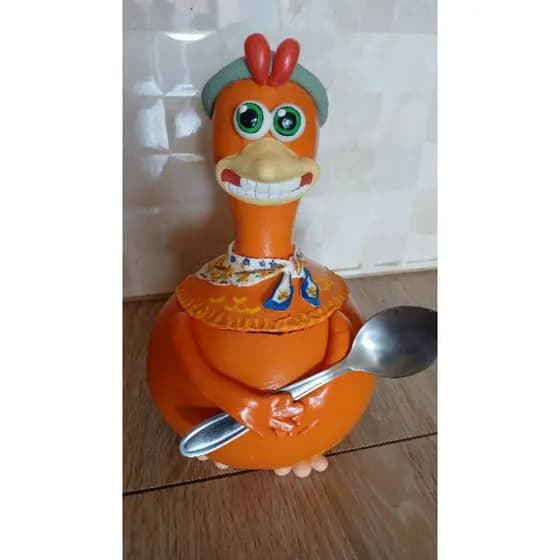 Galinha de Biscuit Artesanal Decorativo Cozinha 13cm.
