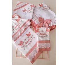Enxoval de Bebê Bordado Personalizados Manta Fraldas Cueiro Toalha Banho Kit 5 Peças