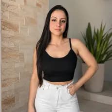 Cropped de Alça Feminino Canelado Própria para Beach tennis.