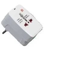Adaptador De Tomada Universal Com 2 Usb Para + De 150 Países  110 /220 v