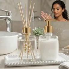 KIT LAVABO PLÁSTICO PET LUXO TRANSPARENTE COM BANDEJA SABONETEIRA E AROMATIZADOR 350ML