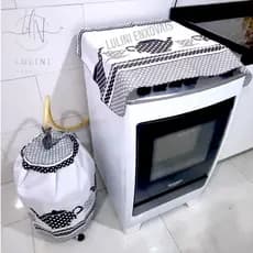 CAPA BOTIJÃO + FOGÃO KIT COM 2 PEÇAS COZINHA (serve em fogão de 4, 5 e 6 bocas .) Casa e Decoração
