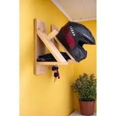 Suporte capacete para moto de madeira com guarda  chave e luva