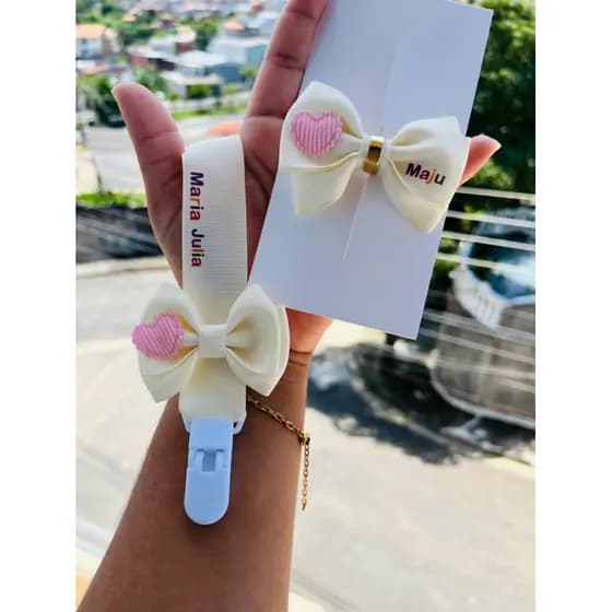Kit Laços + Prendedor de Chupeta — Delicado 🎀