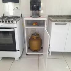 Balcão P/ Esconder Botijão Bujão De Gás Chapa Mdp15mm Armário  C/ Nicho e Rodinhas Branco