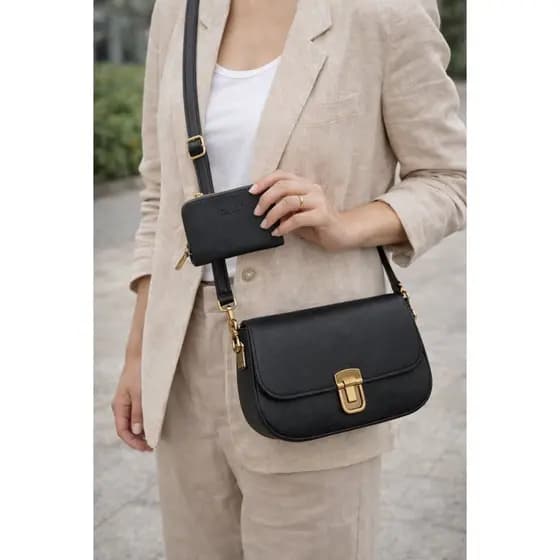 Bolsa Feminina Transversal Com Bolsinha Porta Cartão Fecho Prático Bolsa Média Versátil