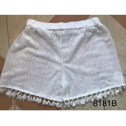 Shorts de Praia Renda com Babadinho