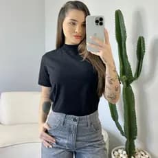 T-shirt feminina gola alta algodão estilosa preto varias cores