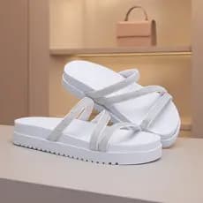 Sandália Papete Birken Feminina – Design Moderno com Brilho e Conforto