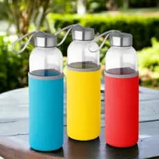 Garrafa de Vidro Squeeze com luva em neoprene soft shell 520ml