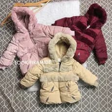 Casaco Jaqueta Bobojaco Nylon Pelos Pelúcia Paetê Com Capuz e Bolso Infantil Look Piramide