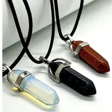 Kit 3 Colar Hippie  de Pedras Pendulos Sol/Lua/Estrela - Pingente Ponteiras