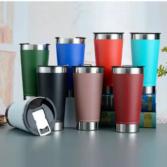 Kit 10 Copos Térmicos 473ml Com Tampa e Abridor de Garrafas para Cerveja Em Diversas Cores