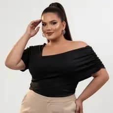 Blusa Plusize Feminina Transpassada Decote Ombro a Ombro Elegante Estilosa Blusinha Blogueira