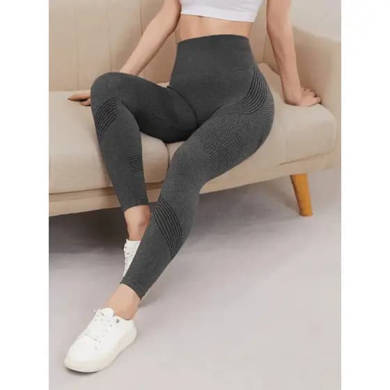 Calça Legging com Levanta Bumbum e Cintura alta - Cor Chumbo