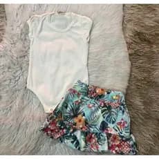 Conjunto Infantil Body e Saia