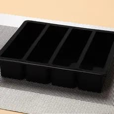 Forma De Silicone 4 Cavidades De Gelo Vermelho Ou Preto Retangular 17x14CM Multicolorido De Desenforma
