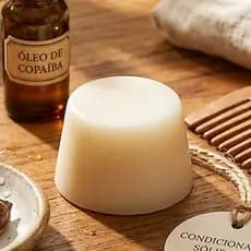Condicionador sólido de copaíba e tea tree | Xô oleosidade | Vegano, artesanal e eco.