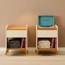 Kit 2 Mesas de Cabeceira Para Quarto Com Gaveta Decoração Pés Nicho Casa