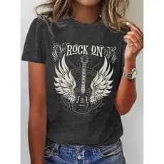 Camiseta gráfica "Rock On" com asas de anjo e design de guitarra - Decote redondo casual