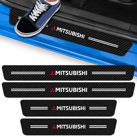 Kit 4 Peças Adesivo Soleira de Porta Carro Modelo Mitsubishi Proteção Fibra de Carbono Anti Arranhões