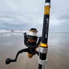 VARA PESCA PRAIA COSTÃO TELESCÓPICA GT SURF ALBATROZ ou VARA WINNER 4,20m OPCIONAL C/ MOLINETE TR 4000 3 Rol. Alumínio