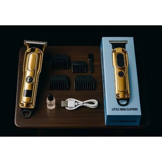 Máquina De Cortar Cabelo Mini Profissional Sem Fio Portátil Recarregável.