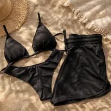 Biquíni feminino com saída de praia Kit 3 Peças Cortininha Asa Delta E Short tecido premium