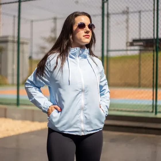 Corta Vento Feminina Jaqueta Ultra-leve Esportiva 100% Forrada Resistente Agua