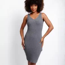 Vestido Tricot Canelado Midi Tubinho Decote V Regata Feminino