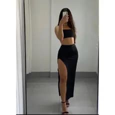 Conjunto Olívia saia longa com fenda e cropped suplex / Canelado Branco gringa Olívia ll
