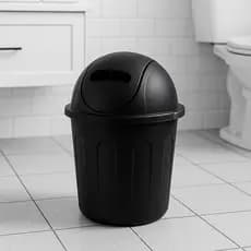 kit 2 Lixeira Basculante de Plastico Resistente 12L Preta Branca Banheiro