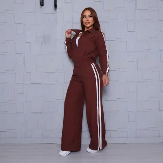 Conjunto Feminino Listras Jaqueta Com Zíper Elástico na Cintura Bolsos Laterais Casual Sensorial Marrom