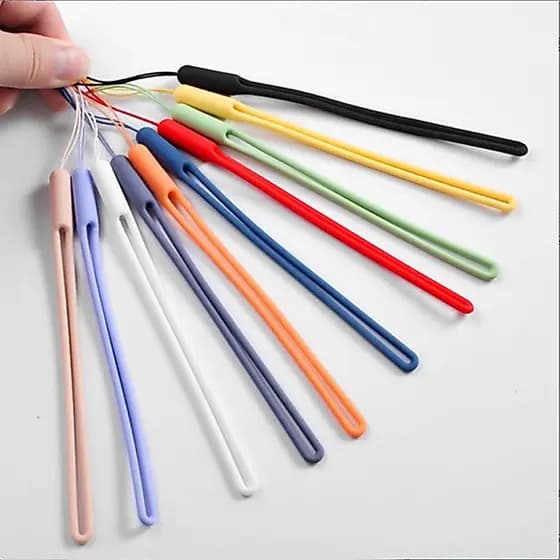 Cabo De Silicone Líquido Resistente A Quedas Para Celular E Alça De Mão Curto De Cor Sólida Disco U Criativo Pulseira Pingente Multifuncional