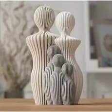 Kit Decoração Escultura Famila com até 4 Filhos e Pet - PERSONALIZADO