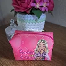 necessaire box personalizada com o nome Barbie
