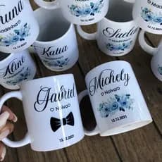 Caneca de Porcelana Personalizada Minimalista para Casamento - Mães, Pais, Madrinha etc