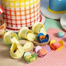 Moldes Ejetor Max Junino Modelador de Doces Brigadeiros e Massas São João Milho Fogueira BlueStar